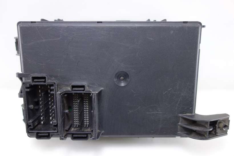Caja de fusibles Opel Corsa GM 13142241 000292540 KS 28084929 - foto 2