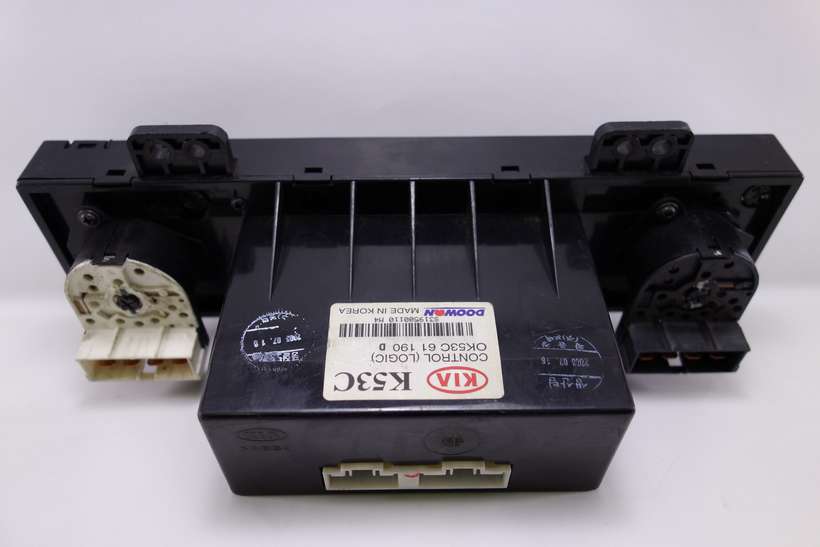 Panel de clima Kia Carnival OK53C61190D OK53C 61 190 D 0K53C61190D 0K53C 61 190 D - foto 2