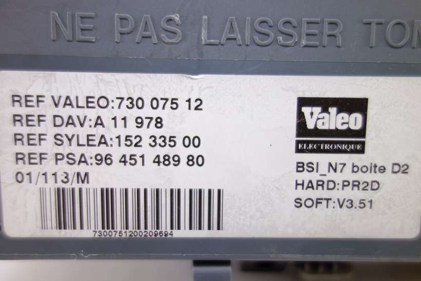 Caja de fusibles Citroen Xsara 9645148980 96 451 489 80 Valeo 73007512 730 075 12 Sylea 15233500 152 335 00 - foto 2