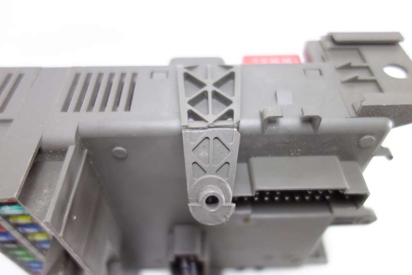 Caja de fusibles Renault Laguna 8200148810 8200004201E 8200004201-E 508002209 - foto 3