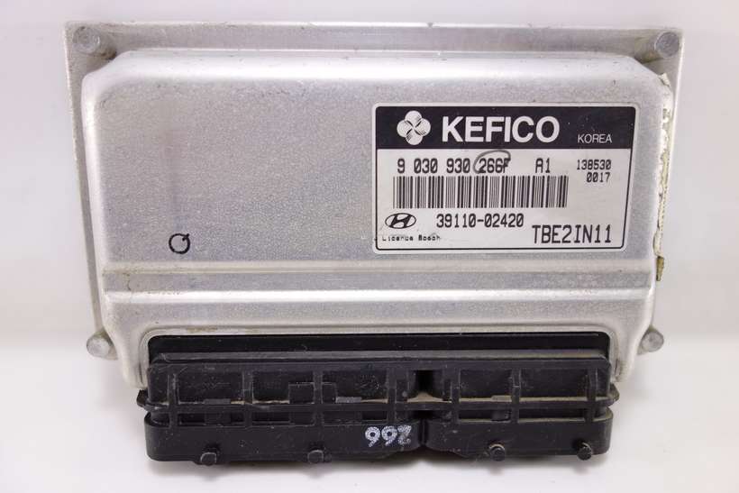 Centralita del motor Hyundai Getz 3911002420 39110-02420 9030930266F 9 030 930 266F TBE2IN11 KEFICO - foto 1