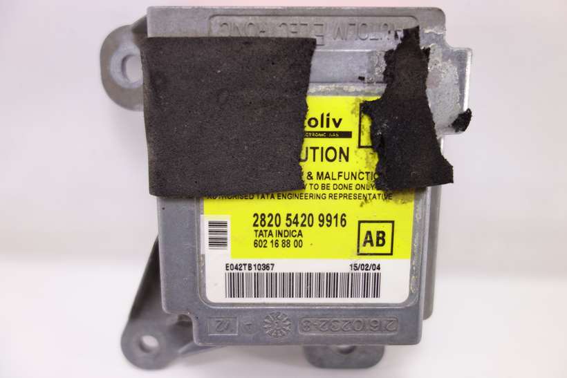 Centralita de airbag Tata Indica 282054209916 2820 5420 9916 602168800 602 16 88 00 AB - foto 1