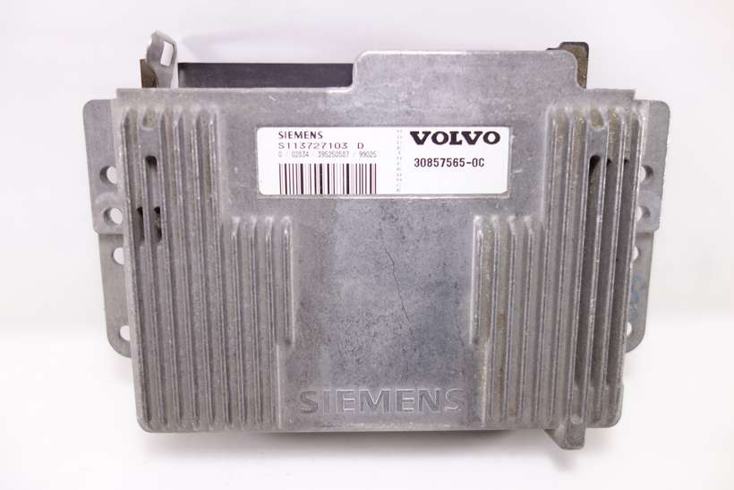 Centralita del motor Volvo s40 v40 308575650C 30857565-0C S113727103D S113727103 D - foto 1