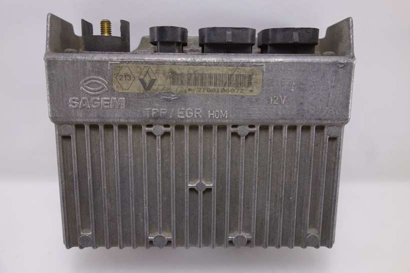 Centralita del motor Renault Laguna 7700106072 - foto 1