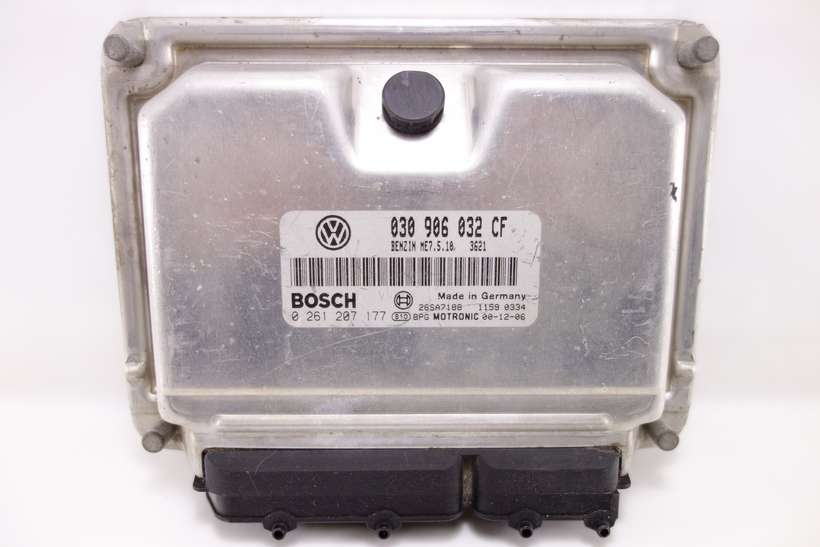 Centralita del motor VW Polo 030906032CF 030 906 032 CF Bosch 0261207177 0 261 207 177 - foto 1