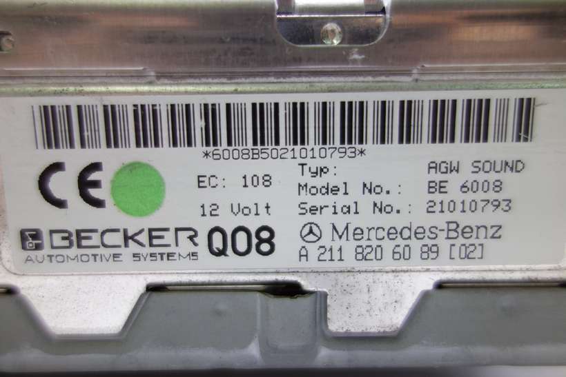 Amplificador Mercedes E-270 A2118206089(02) A 211 820 60 89 02 21010793 5Y5TEM5 BECKER - foto 2