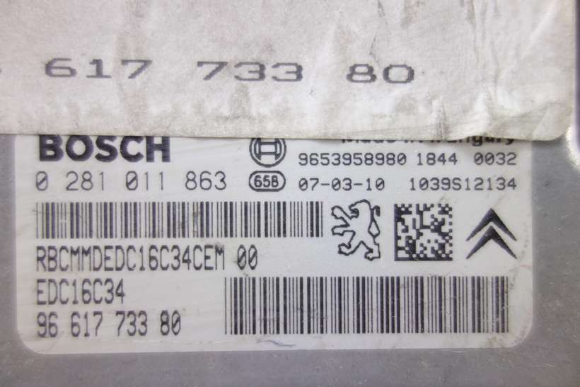 Centralita del motor Peugeot 307 Citroen 9661773380 96 617 733 80 Bosch 0281011863 0 281 011 863 EDC16C34 - foto 2