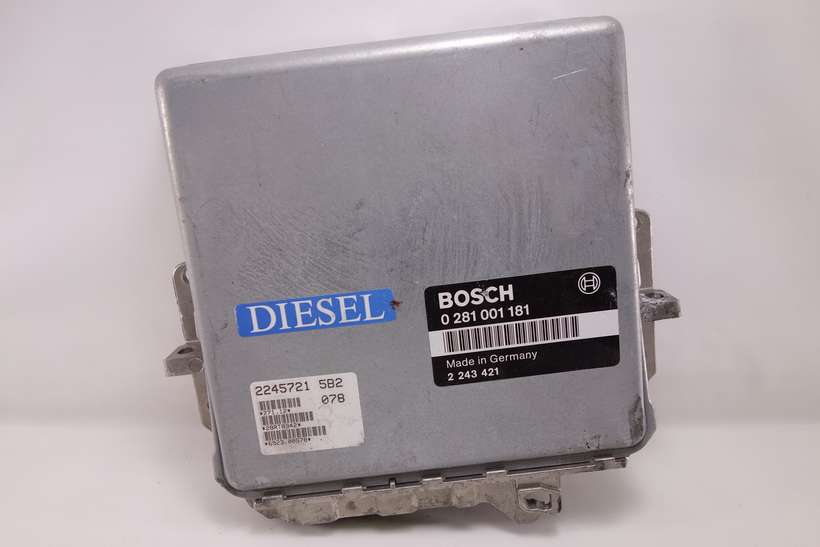 Centralita del motor BMW E34 E36 2243421 2 243 421 Bosch 0281001181 0 281 001 181 - foto 1