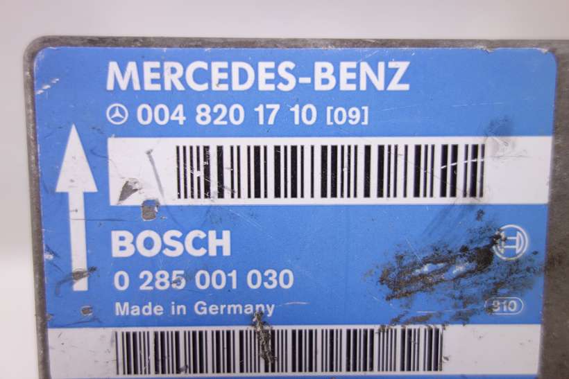 Centralita de airbag Mercedes W201 W124 0048201710 09 004 820 17 10 Bosch 0285001030 0 285 001 030 - foto 2