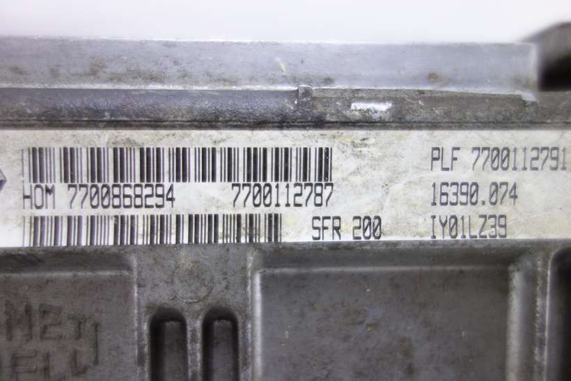 Centralita del motor Renault Clio HOM7700868294 HOM 7700868294 7700112787 7700112791 - foto 2