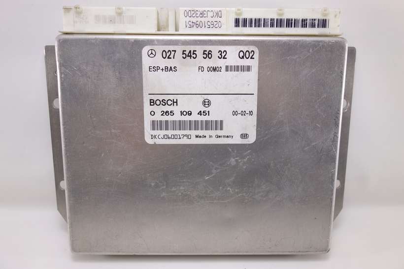 Centralita del motor Mercedes Benz 0275455632 027 545 56 32 Bosch 0265109451 0 265 109 451 Q02 - foto 1