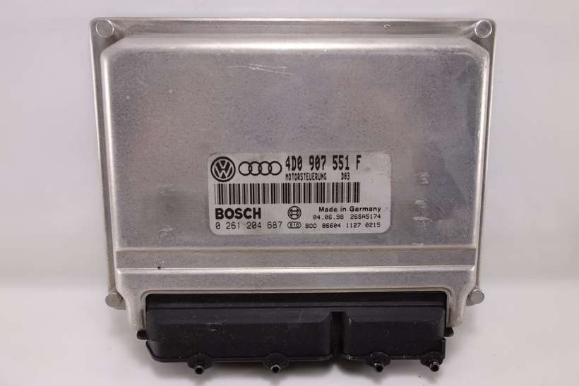 Centralita del motor VW Passat Audi A4 B5 A6 C5 A8 4D0907551F 4D0 907 551 F Bosch 0261204687 0 261 204 687 - foto 1