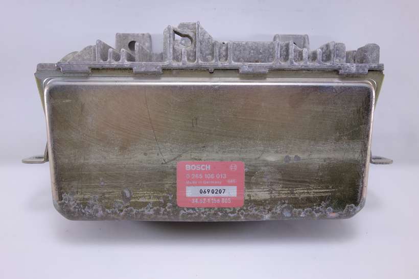 Centralita del motor BMW E31 34521158805 34.52-1 158 805 Bosch 0265106013 0 265 106 013 - foto 1