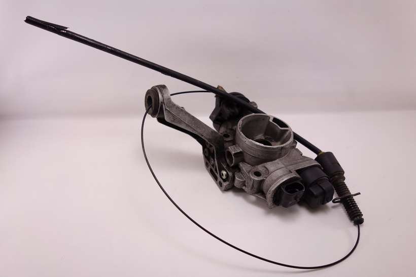 Carburador Renault Clio H373639 36XR31 36 XR 31 108120A 108120 A - foto 1