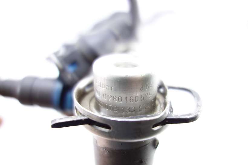 Inyector de combustible VW Passat 06B133551C Bosch 0280160575 0 280 160 575 078133534 078133534 - foto 3