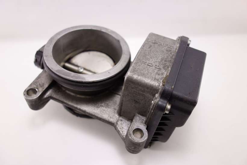 Carburador Renault Clio Scenic 8200063652 82 00063 652 8200123061 82 00123 061 408239822001 408 239 822 001 - foto 1