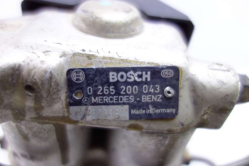 Módulo ABS Mercedes W124 W201 W202 - foto 2