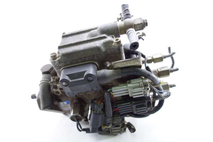 Bomba inyeccion Nissan Almera 167002N100 16700 2N100 1047002041 104700-2041 - foto 2
