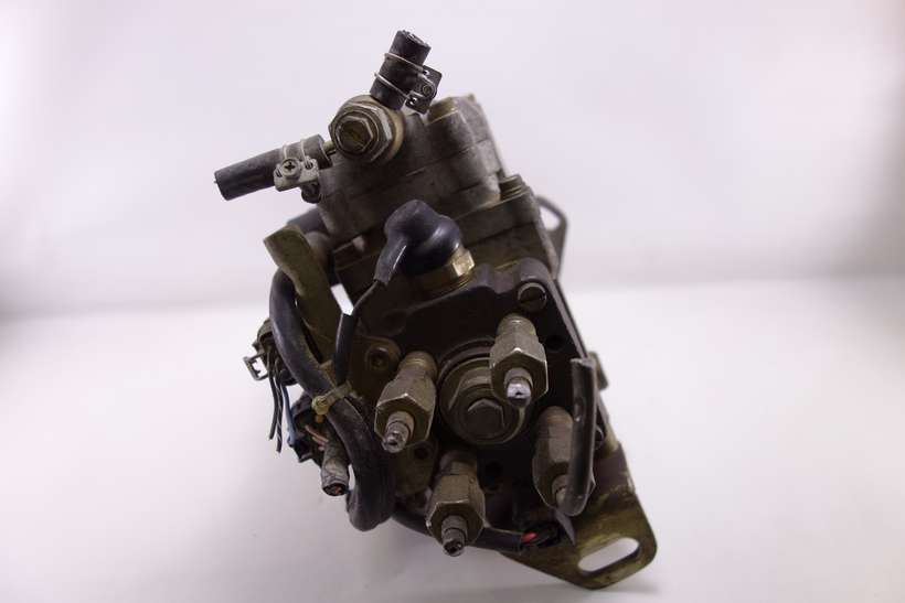 Bomba inyeccion Nissan Almera 167002N100 16700 2N100 1047002041 104700-2041 - foto 4