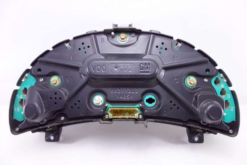 Cuadro de instrumentos Opel Combo Corsa 09166808FB VDO 110008988003 - foto 3