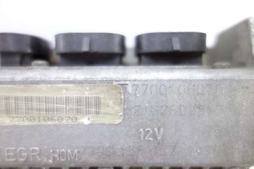 Centralita del motor Renault Laguna 7700106070 216260797 21626079-7 - foto 2