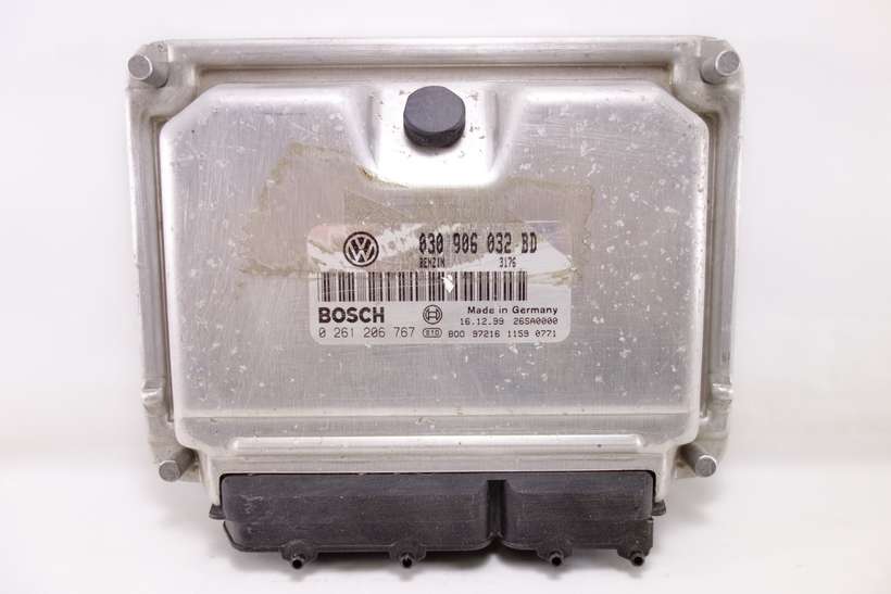 Centralita del motor VW Polo 030906032BD 030 906 032 BD - foto 1