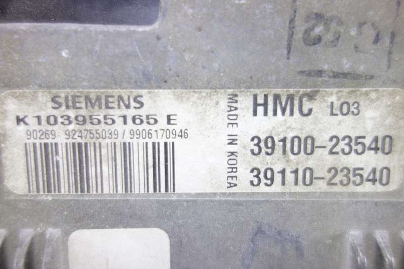 Centralita del motor Hyundai Coupe K103955165E 3910023540 39100-23540 3911023540 39110-23540 - foto 2