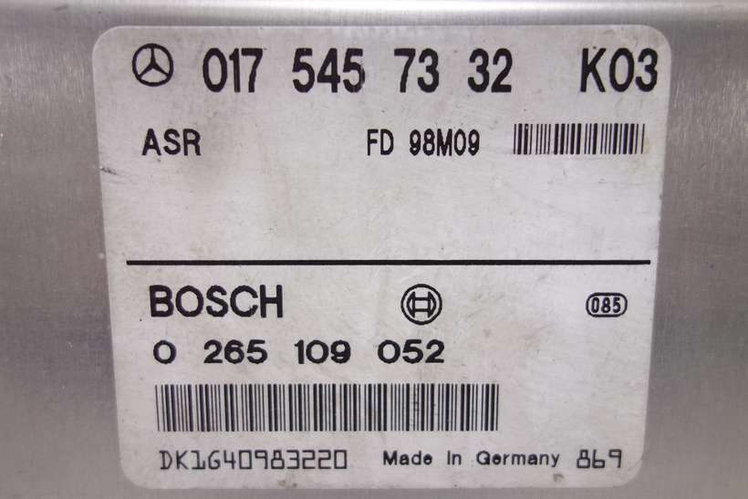 Centralita del motor Mercedes W202 0175457332 017 545 73 32 K03 Bosch 0265109052 0 265 109 052 - foto 2
