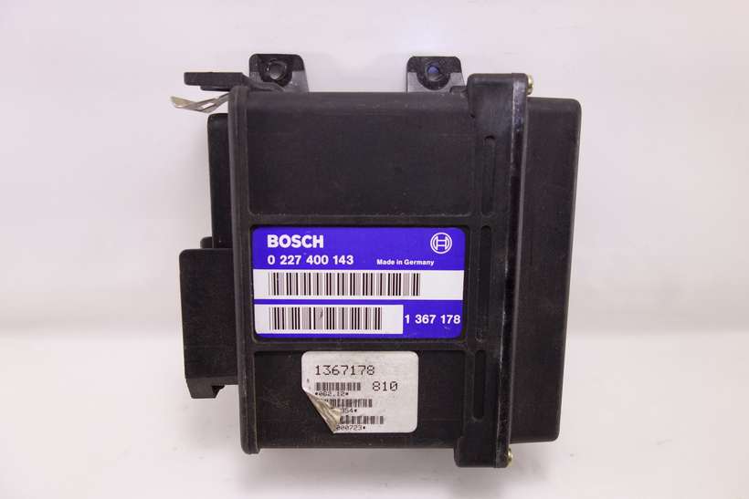 Centralita del motor Volvo 1367178 1367178 Bosch 0227400143 0 227 400 143 - foto 1