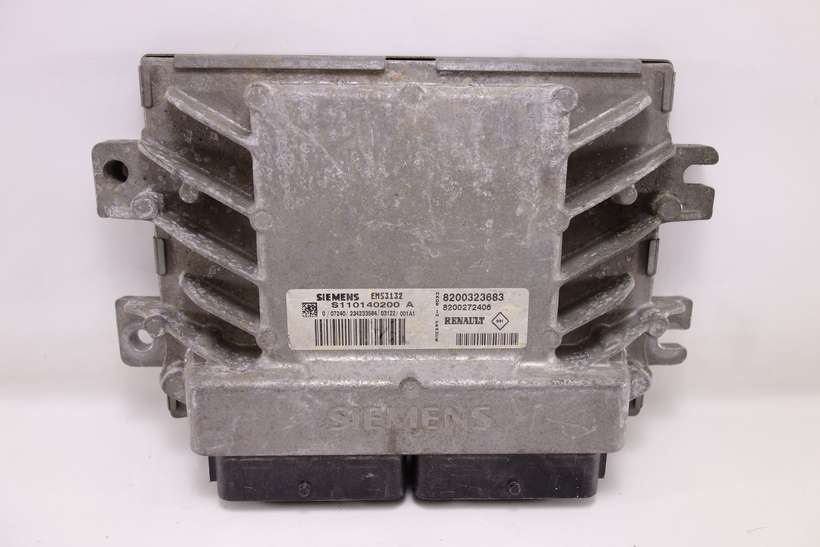 Centralita del motor Renault Clio 8200323683 8200272406 Siemens S110140200A S110140200 A - foto 1