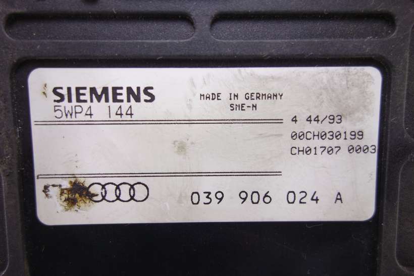 Centralita del motor Audi A6 S6 039906024A 039 906 024 A Siemens 5WP4144 5WP4 144 - foto 2