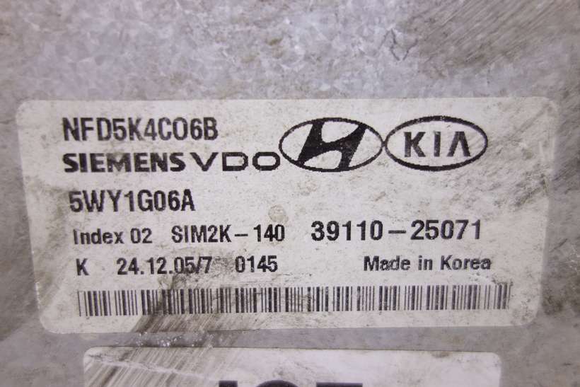 Centralita del motor Kia Hyundai Sonata 3911025071 39110-25071 Siemens VDO 5WY1G06A NFD5K4C06B - foto 2
