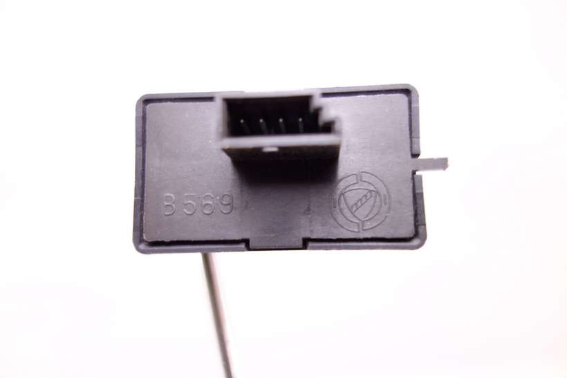 Interruptor de elevalunas Fiat Stilo B569 - foto 2