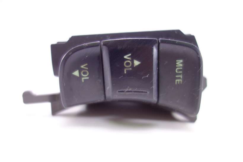 Interruptor INTERRUPTOR DE CONTROL REMOTO Hyundai Sonata 967003K001 96700-3K001 967003K301 96700-3K301 967003K501 96700 3K501 201005074RH 201005074 RH - foto 1