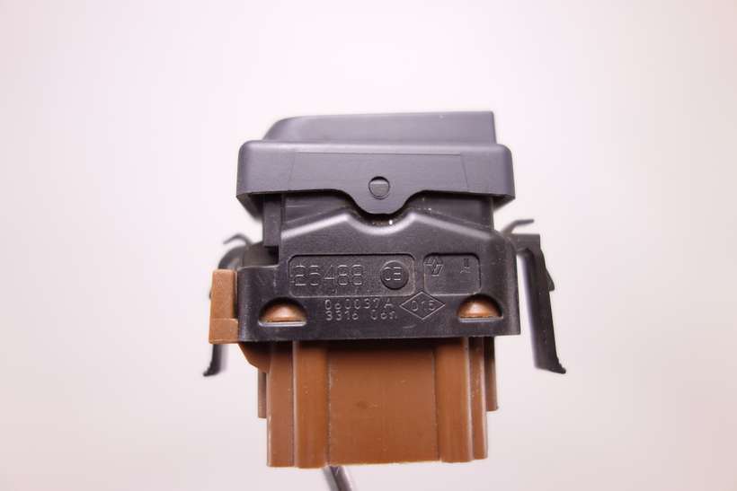 Interruptor de elevalunas Renault Clio 2648803 26488 03 060037A 331606H 3316 06H - foto 2