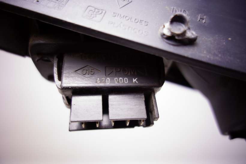 Interruptor de elevalunas Renault Clio 3117414 31174.14 3117418E 31174.18EE 430000K 430 000 K 429998K 429 998 K - foto 2