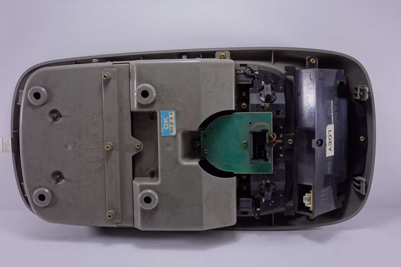 Interruptor de luz Kia Sorento 0K53E51410 0K53E 51 410 1K53E51410 1K53E 51 410 0K52Y51410 0K52Y 51 410 0K53E55710 0K53E 55 710 - foto 2