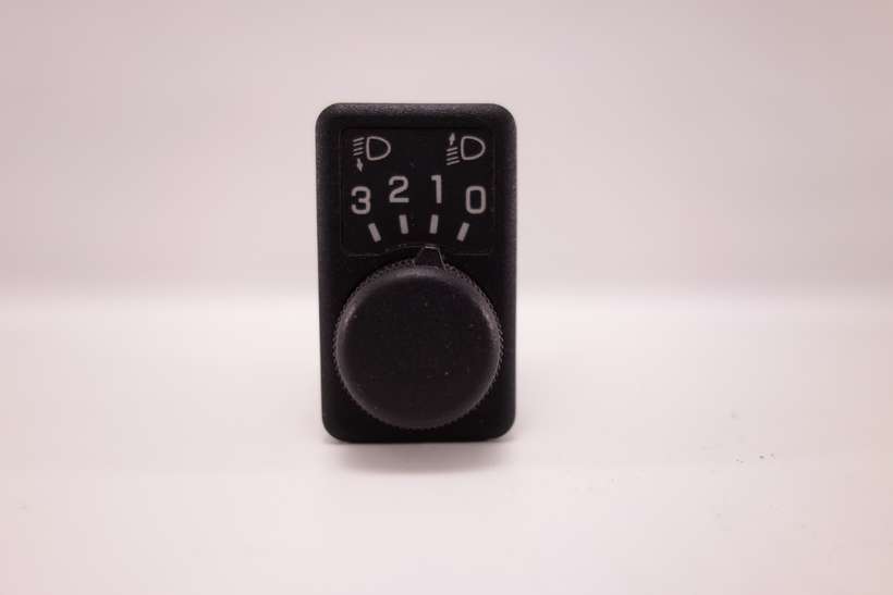 Interruptor de luz Nissan Primera Micra 36933A D14900 - foto 1