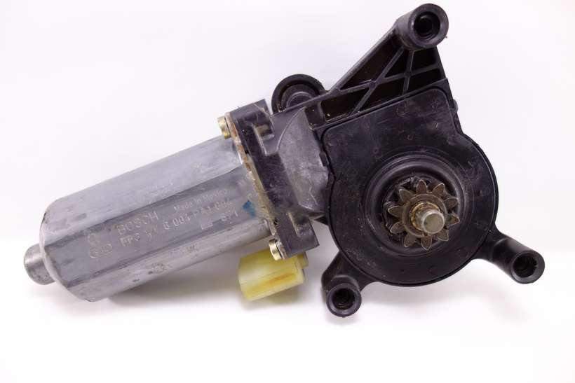 Motor de elevalunas Ford Cougar Bosch 6004PA1004 6 004 PA1 004 101330101 101 330-101 - foto 1
