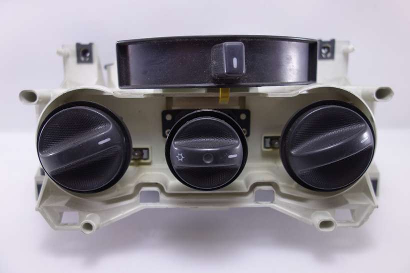 Panel de clima Fiat Punto 151540000 - foto 1