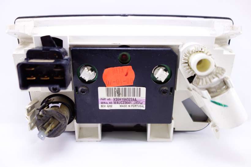 Panel de clima Ford Fiesta Puma XS6H19A522AA WAUC23641 - foto 3