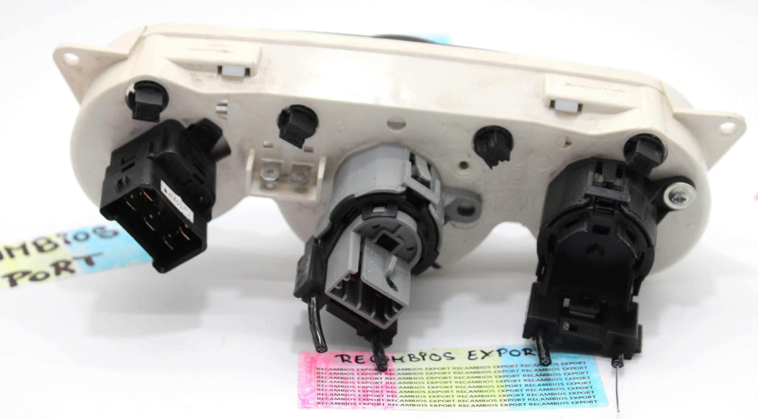 Panel de Clima Ford Focus - foto 6
