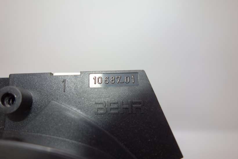 Panel de clima Peugeot 206 BEHR 1068701 10687-01 - foto 2