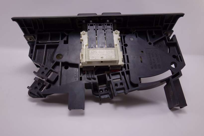 Panel de clima VW Polo 6K0820045A 6K0 820 045 A 1H0819045C 1H0 819 045 C 1H0820045C 1H0 820 045 C 901510841001 90151 084 1001 6N0959543 6N0 959 543 - foto 2