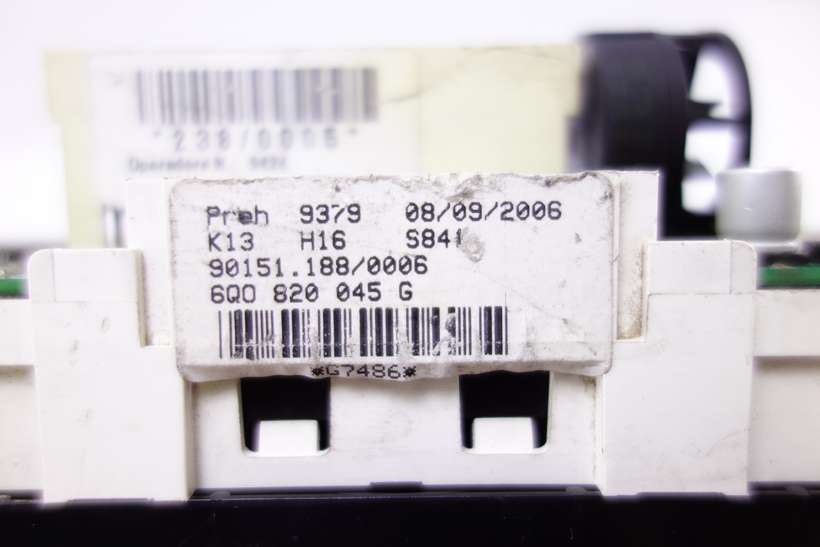 Panel de clima VW Polo 6Q0820045G 6Q0 820 045 G 901511880006 90151.188.0006 - foto 3