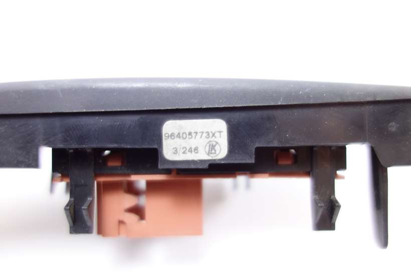 Panel de interruptor Citroen C3 96405773XT - foto 2