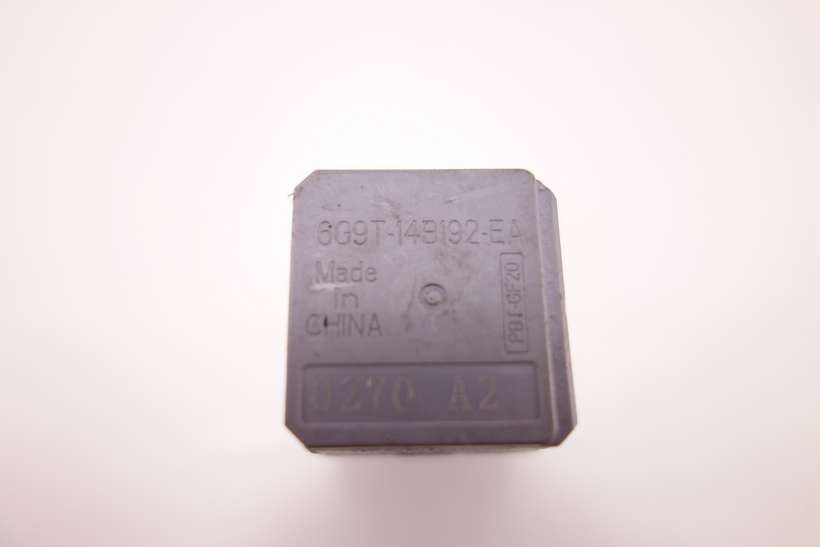 Relé FOMOCO Ford Mondeo 6G9T14B192EA 6G9T14B192-EA 4RA00779309 4RA 007 793-09 - foto 2