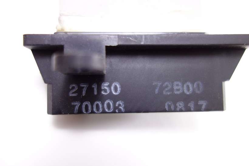 Resistencia Nissan Almera 27150 70003 72B00 0808E52 - foto 3