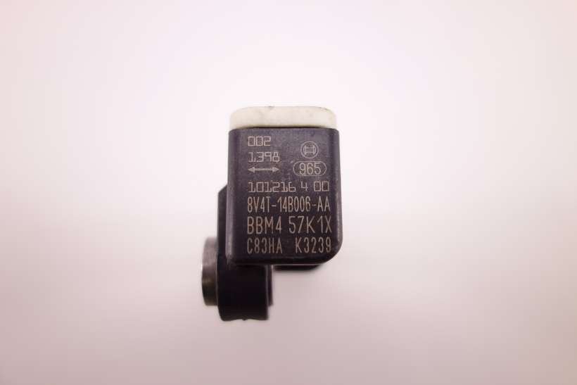 Sensor de airbag Ford Galaxy Mondeo 8V4T14B006AA 8V4T-14B006-AA BBM457K1X BBM4 57K1X C83HAK3239 C83HA K3239 - foto 2