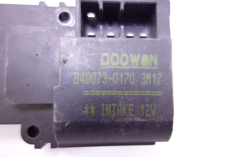Servomotor de calefaccion Kia Carnival B4007301703M17 B40073-0170 3M17 - foto 2